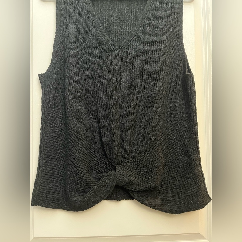 Marled Reunited Clothing Black Knit Twist Front Tank Top Size XL - Picture 4 of 6
